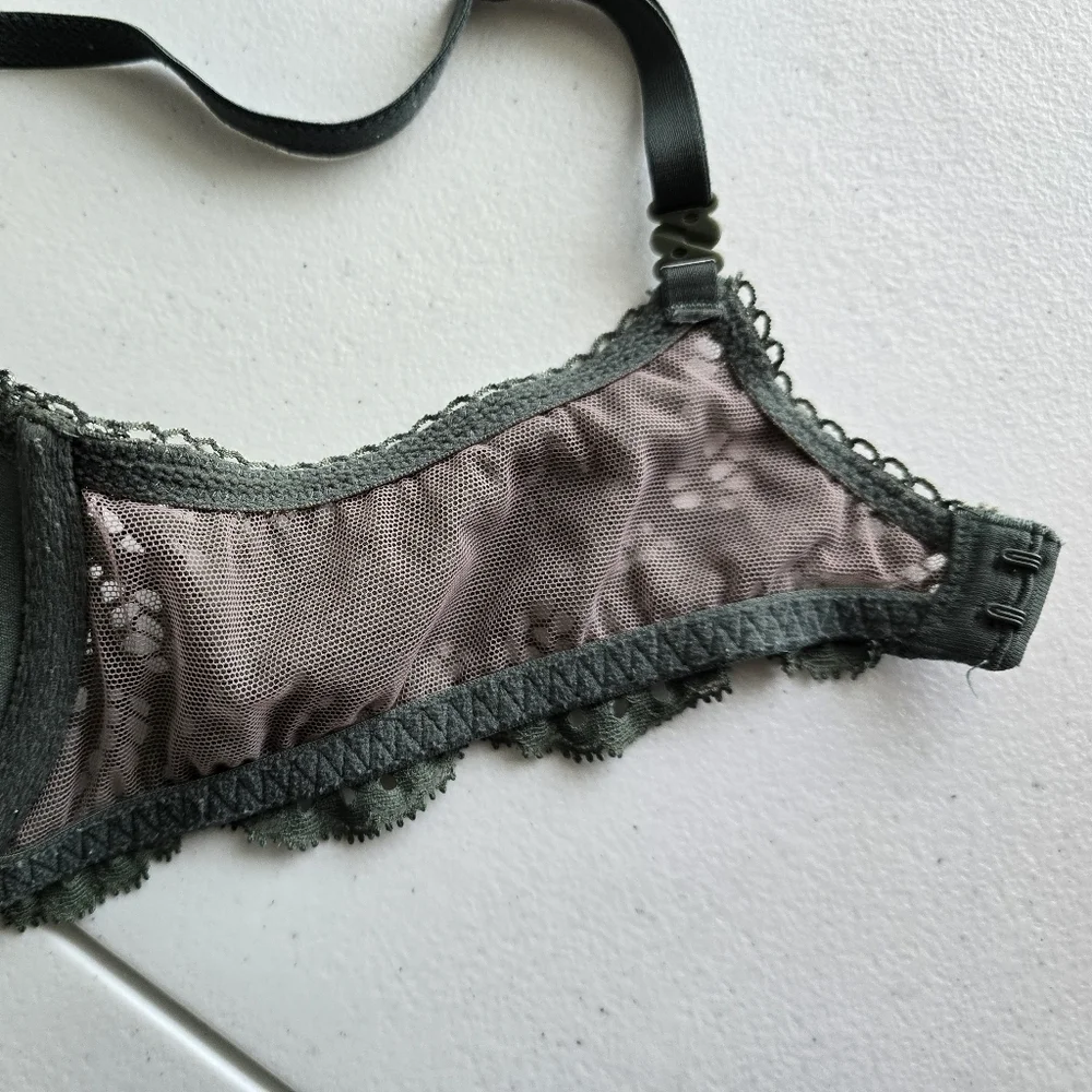 Victoria's Secret Dream Angels Push-up Green size  32B